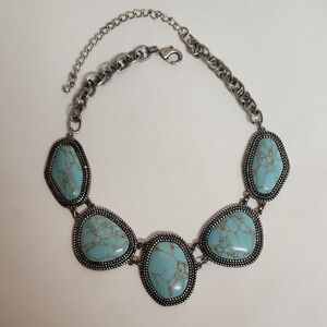Vintage Unbranded Faux Turquoise & Silver Tone Statement Necklace